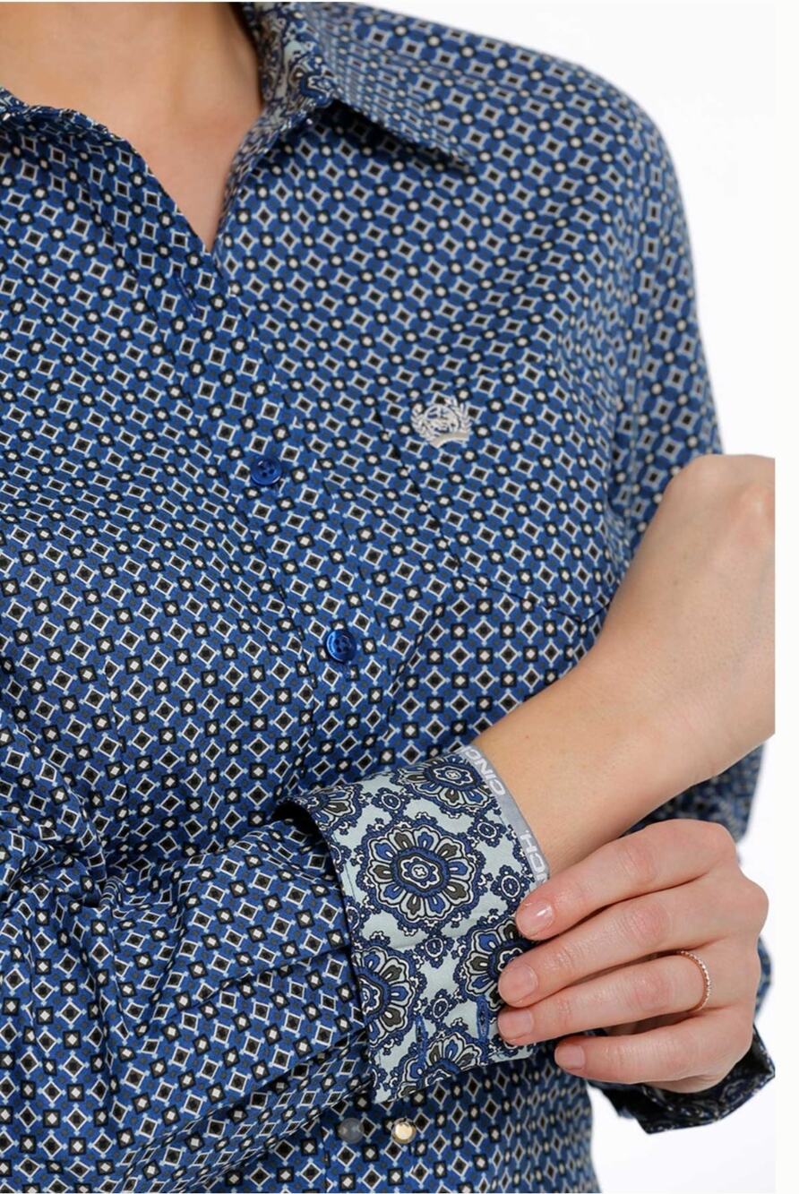 5690) Cinch Women Blue White Geo Print XS Long Sleeve Button Down Western Shirt